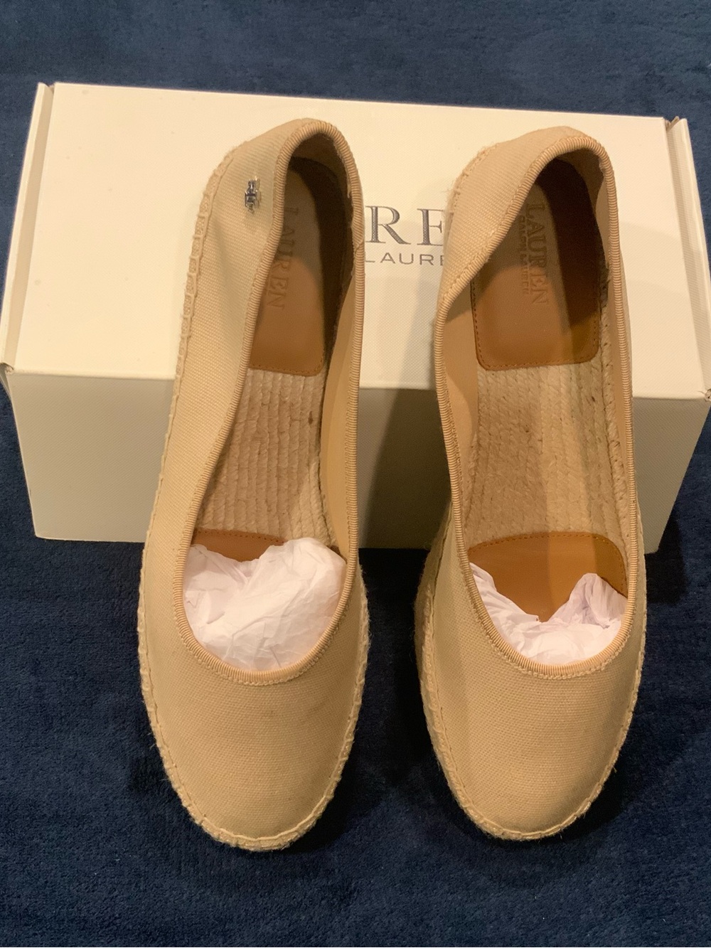 Ralph Lauren Beige Canvas Espadrille Flats- Women’s size 11